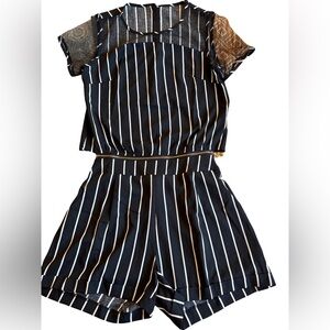 Striped Black and White Short Chiffon Sleeve Romper Medium